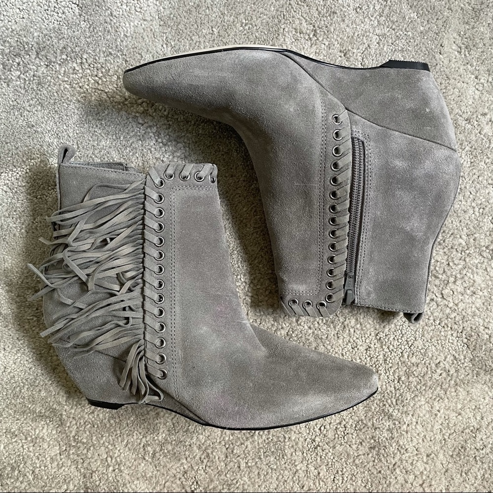 Matisse Gray Suede Sissy Fringe Western Cowgirl Boho Chunky Wedge Boots EUC 6.5